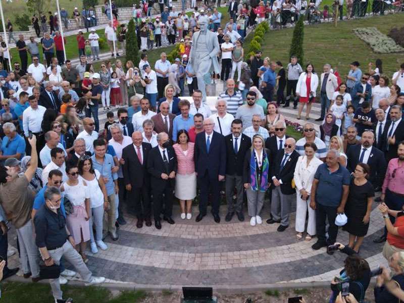 100. Yıl Odunpazarı Belediyesi- Rotary 30 Ağustos Zafer Parkı açıldı