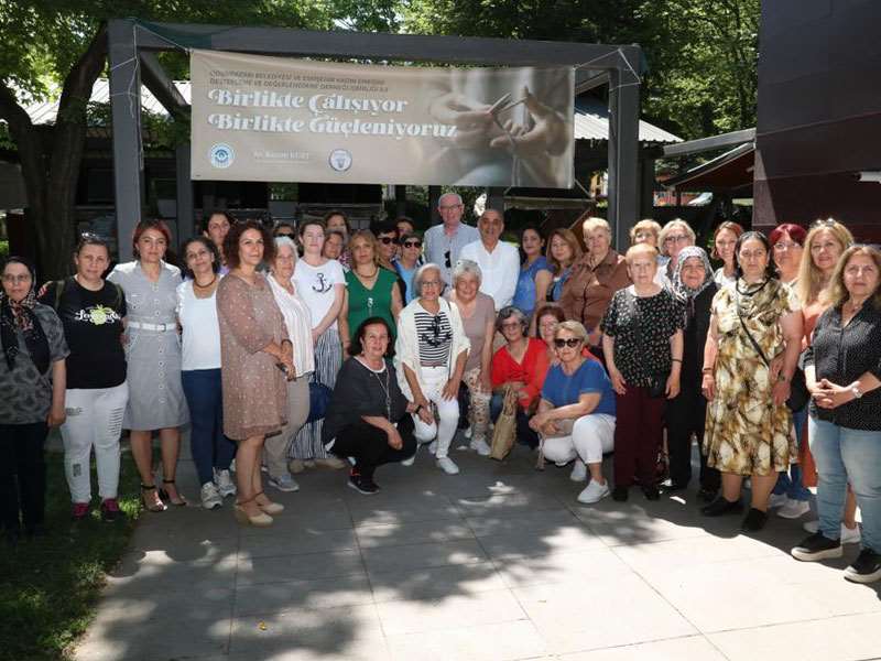 Başkan Kurt CHP’li kadınlar ile buluştu 