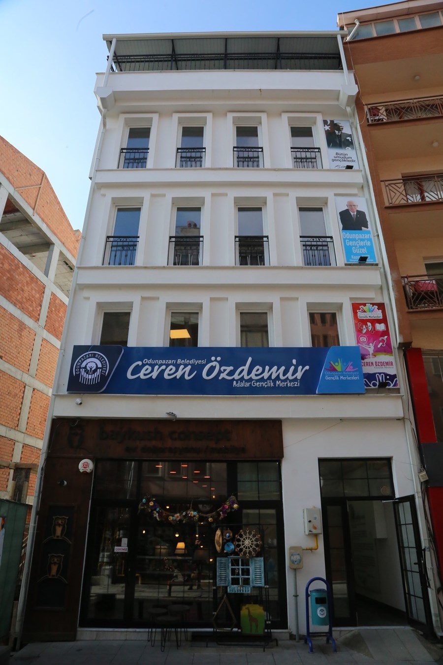 ​Ceren Özdemir Adalar Youth Center