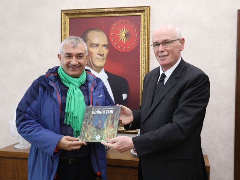 Fındıklı Belediye Başkanı Ercüment Çervatoğlu Başkan Kurt’u ziyaret etti