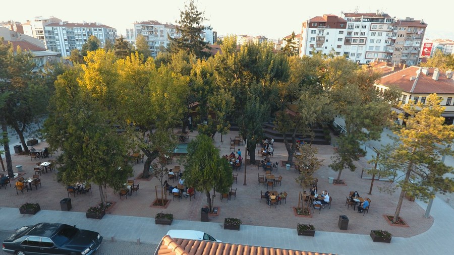 Hicri Sezen Park And Square Arrangement