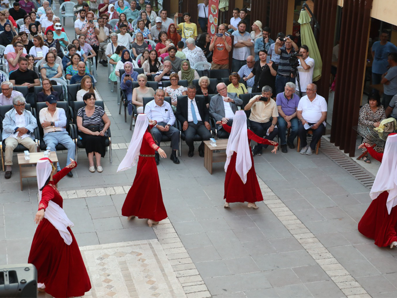 Odunpazarı’nda Kırım Müzik Şiir Dinletisi ve Halk Oyunları Gösterisi yapıldı
