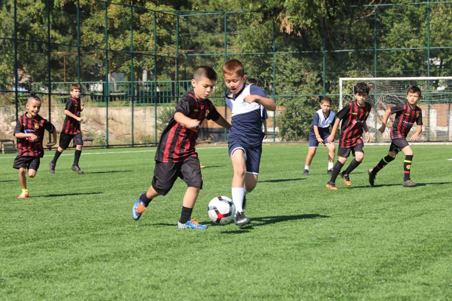 Odunpazarı’nın minik futbolcularının Eskişehirspor heyecanı