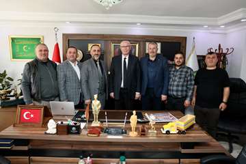 Kazım Kurt Eskişehir’de esnafın nabzını tuttu